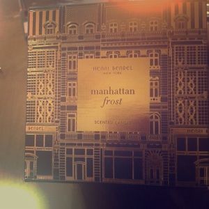 Henri bendel candle